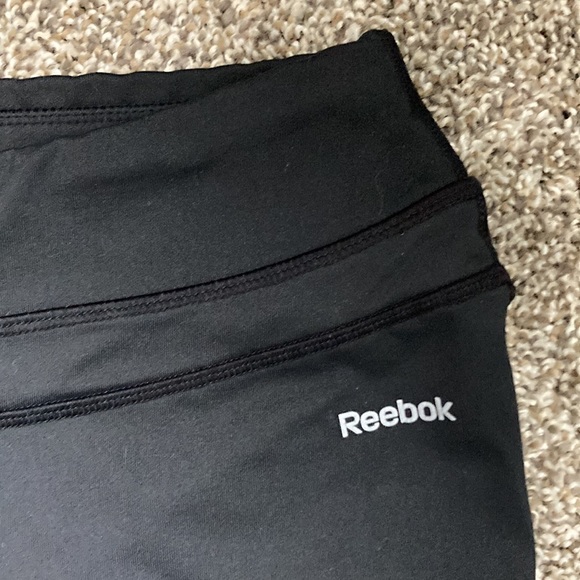 Reebok | Capri Dry Fit Leggings Black Small Athletic Sport Yoga - Picture 3 of 9